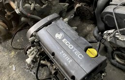 Двигатель (без навесного) (Z18XER) для Opel Vectra Седан C 2002-2008